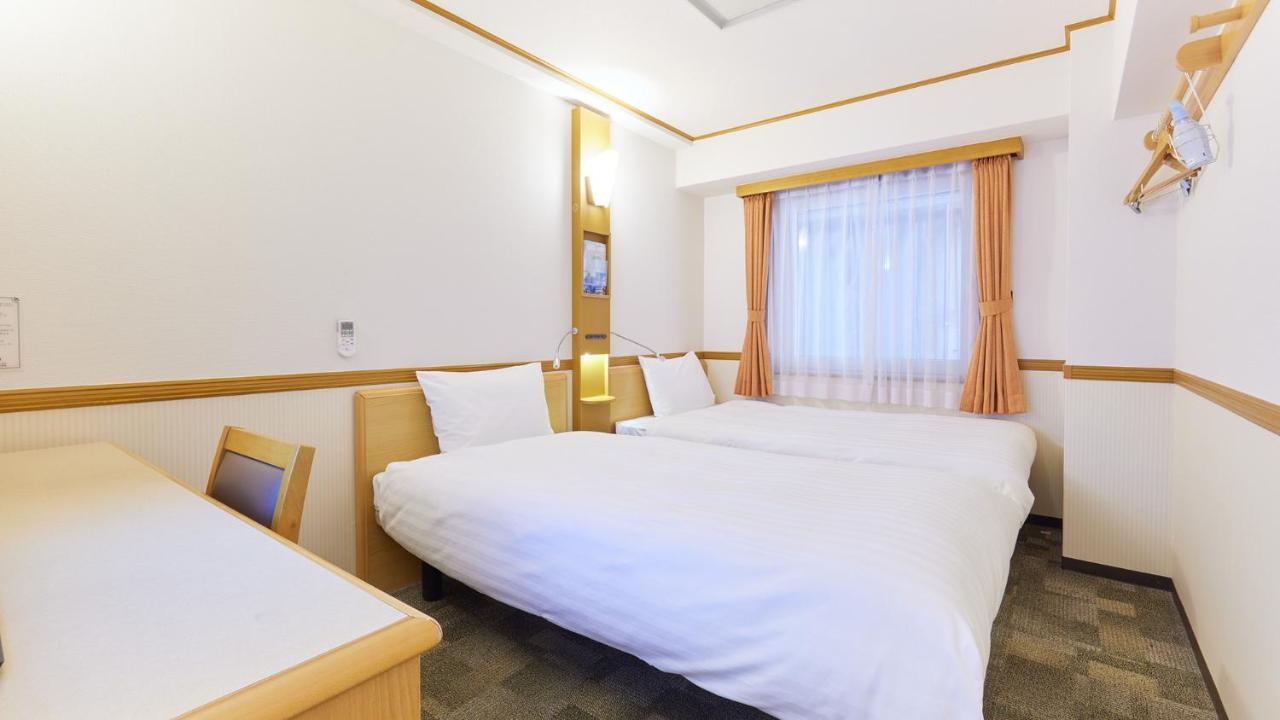 Toyoko Inn Hokkaido Kushiro Juji-Gai Exterior photo